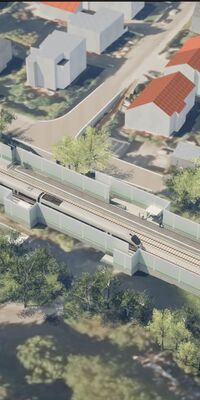 Eine Visualisierung der zukünftigen Situation am Bahnhof Gundelfingen. Mittig im Bild verlaufen die Gleise, rechts und links befinden sich jeweils Bahnsteige, flankiert von Schallschutzwänden.